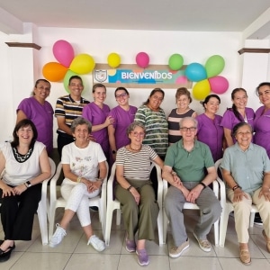 juntos podemos acabar con la pobreza infantil