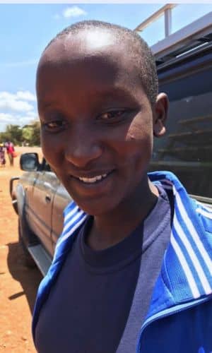 niña masai se supera gracias a alianza solidaria niña masai se supera gracias a alianza solidaria